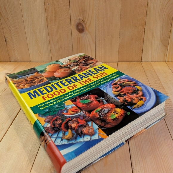 Mediterranean Food of the Sun Cookbook - Picture 4 of 11